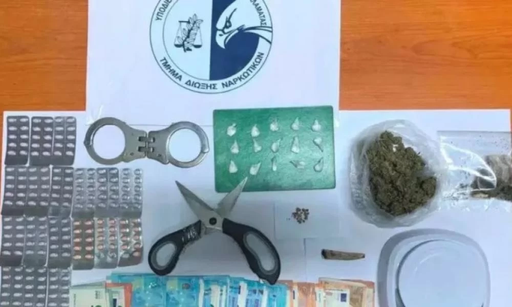 Μεσσηνία: Λιμενικός και ο πατέρας του διακινούσαν ναρκωτικά